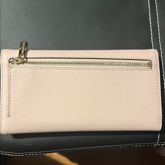 Michael Kors Pink Wallet - Picture 2 of 7
